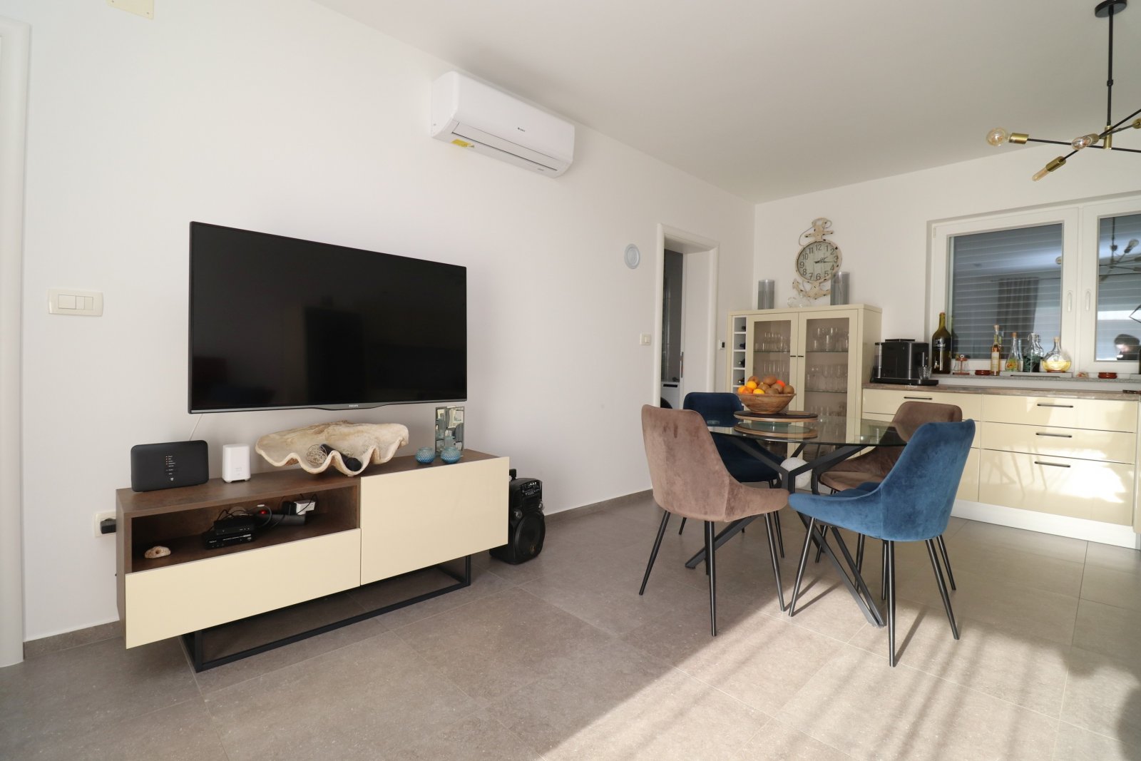 288986 - Villa in Vodice