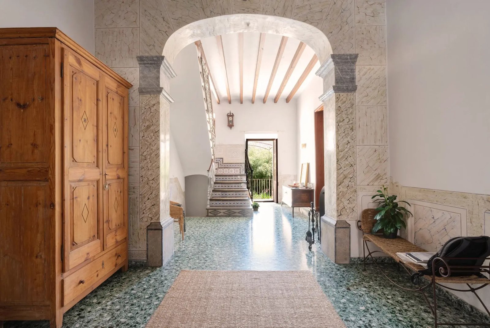 Modernes Wohnen in Palma – Elegante 5-Zimmer Eigentumswohnung mit nachhaltiger Solarheizung