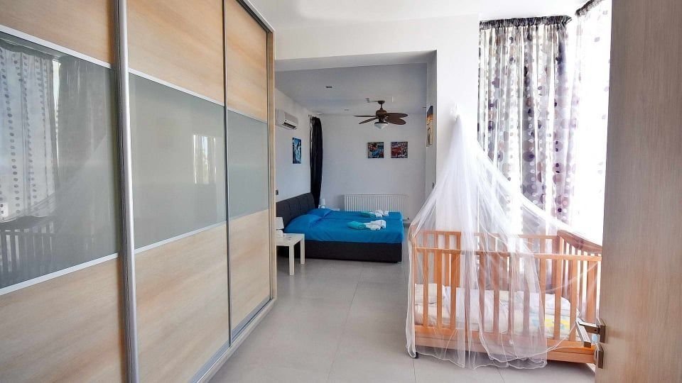 For Sale Luxury Modern VIlla in lower Pegeia based on a plot of land of 5,381m2, with parking space for 2 cars.
This Villa fully Renovated on 2017. T