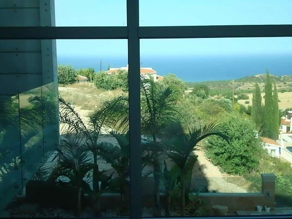 New Villa eligible for PR for Sale in Tala NO VAT
2 x Garage, private heating pool, private garden,
private uncovered terrace 80 m2 ,
covered balco