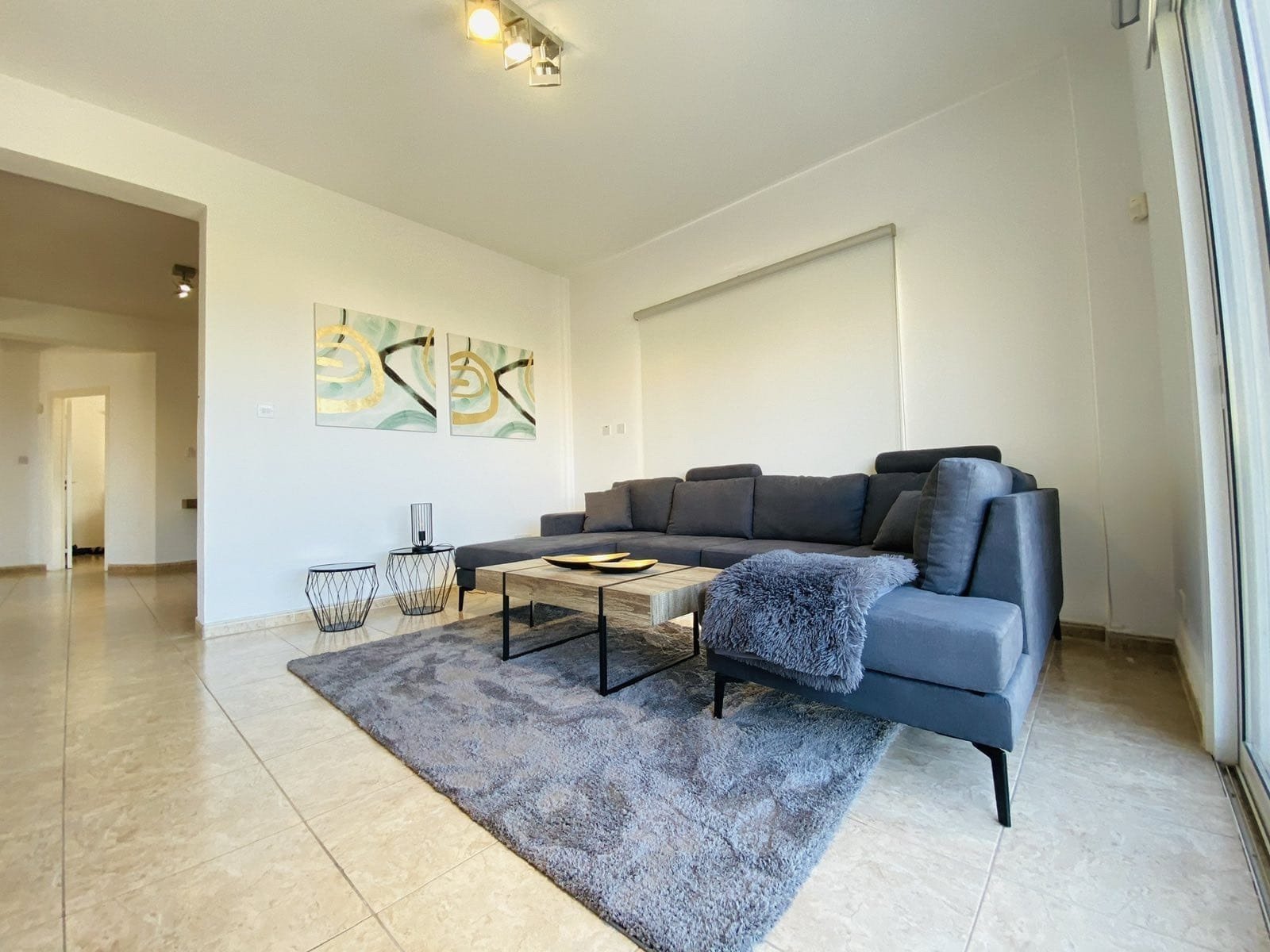 Resale
This 5 bedroom villa is located in lower Chloraka -Pafos.
The entrance, dining room, 2 living rooms, kitchen, 2 bathrooms, kitchennete, & 1