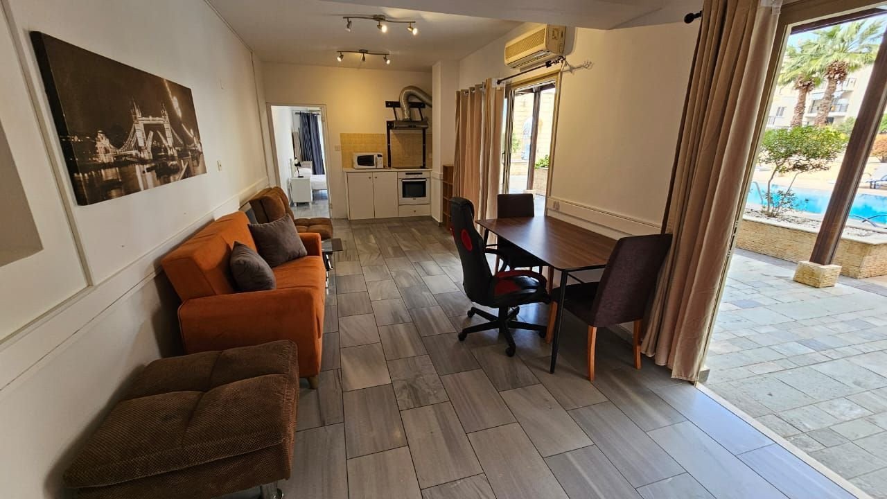 For sale is a beautifully renovated 3 studios apartments located in the vibrant area of Geroskipou. 3 Modern Fully Furnished Ground-Floor Studios in