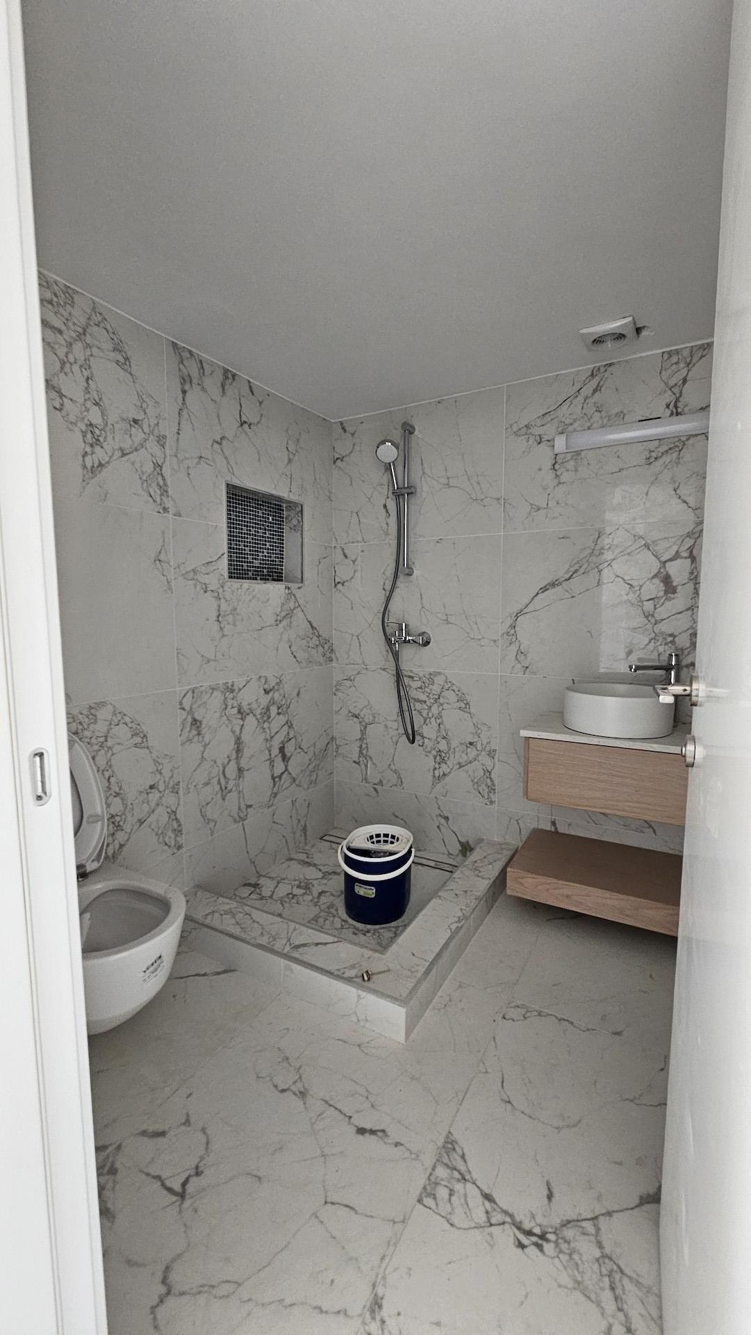 Beachfront Villa for Sale in Chloraka, Paphos – Next to Sandy Beach
Exclusive Beachfront Villa for Sale in Chloraka, Paphos, ideally located right on