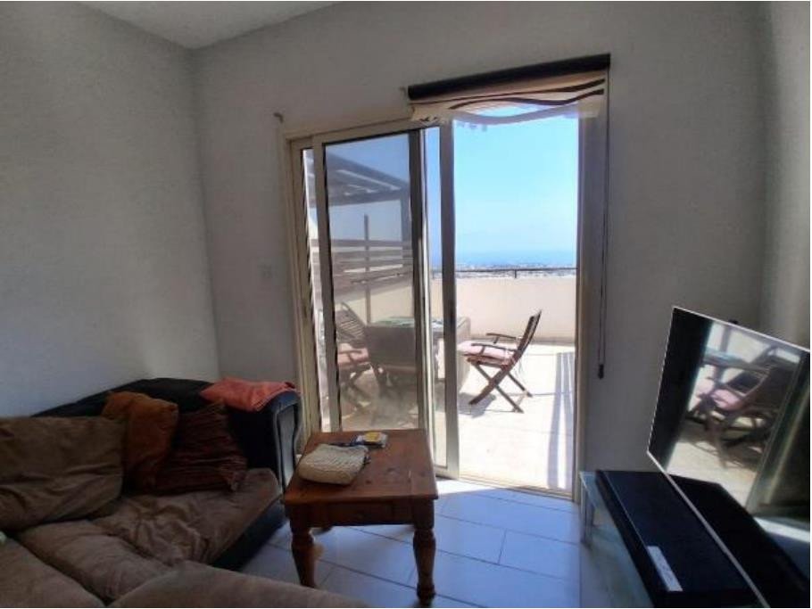 For sale is a resale apartment offering a generous 50 m² of internal space. This well-planned home features one comfortable bedroom and one bathroom, 