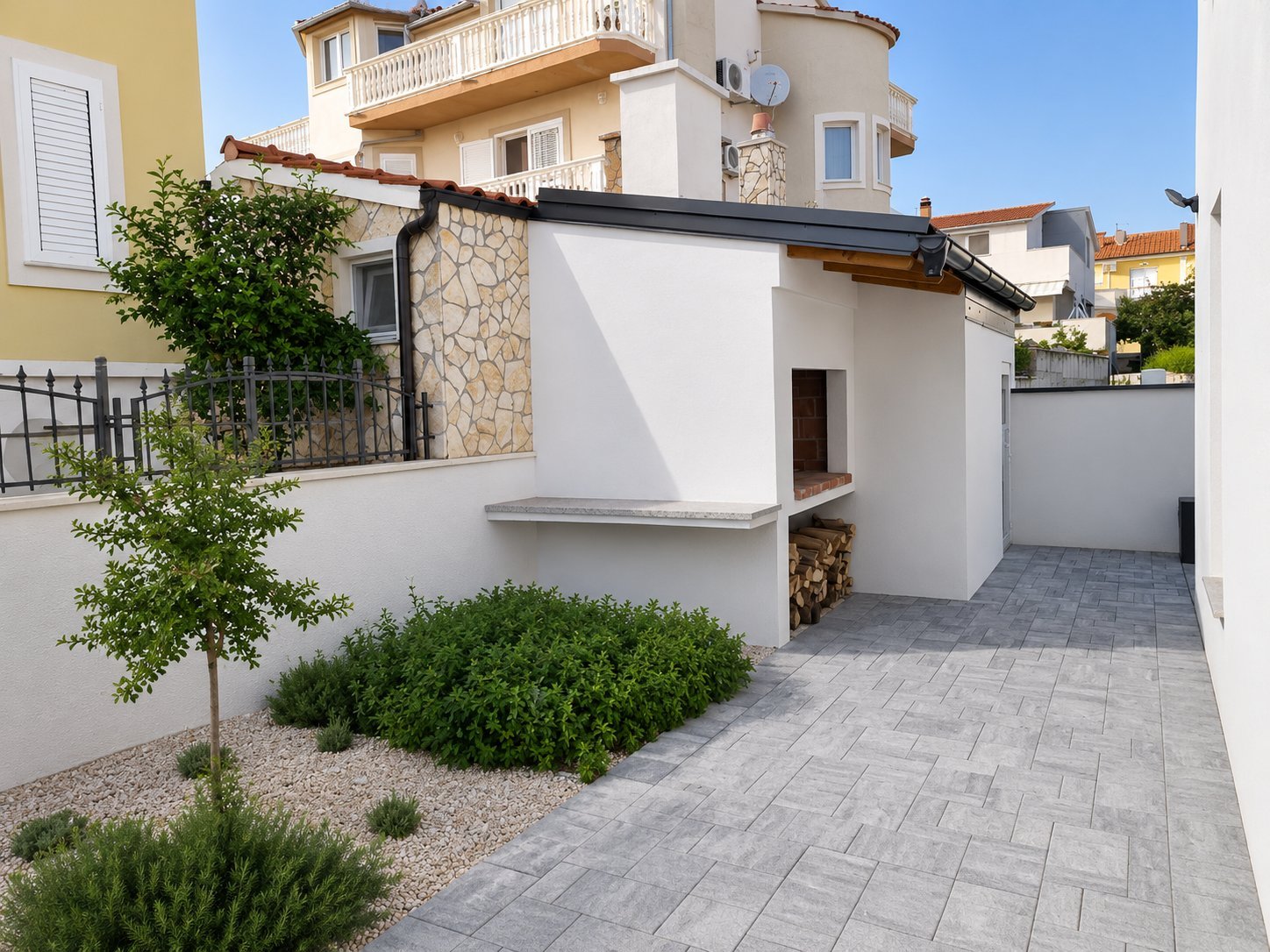 673880 - Villa in Vodice