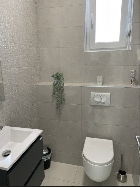 673880 - Villa in Vodice