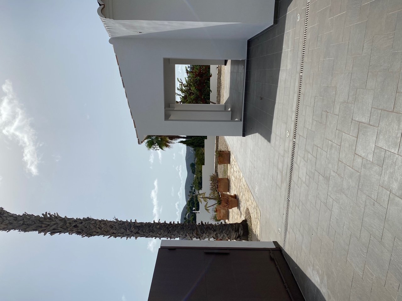 Śródziemorskie rajskie miejsce z zapierającym dech w piersiach widokiem w Moraira