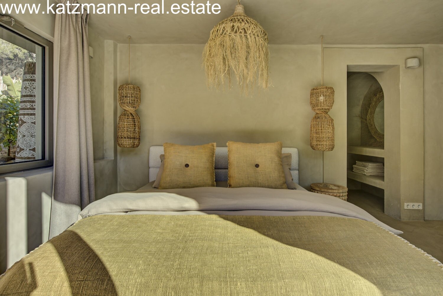 Yin Yang – Villa in Can Furnet