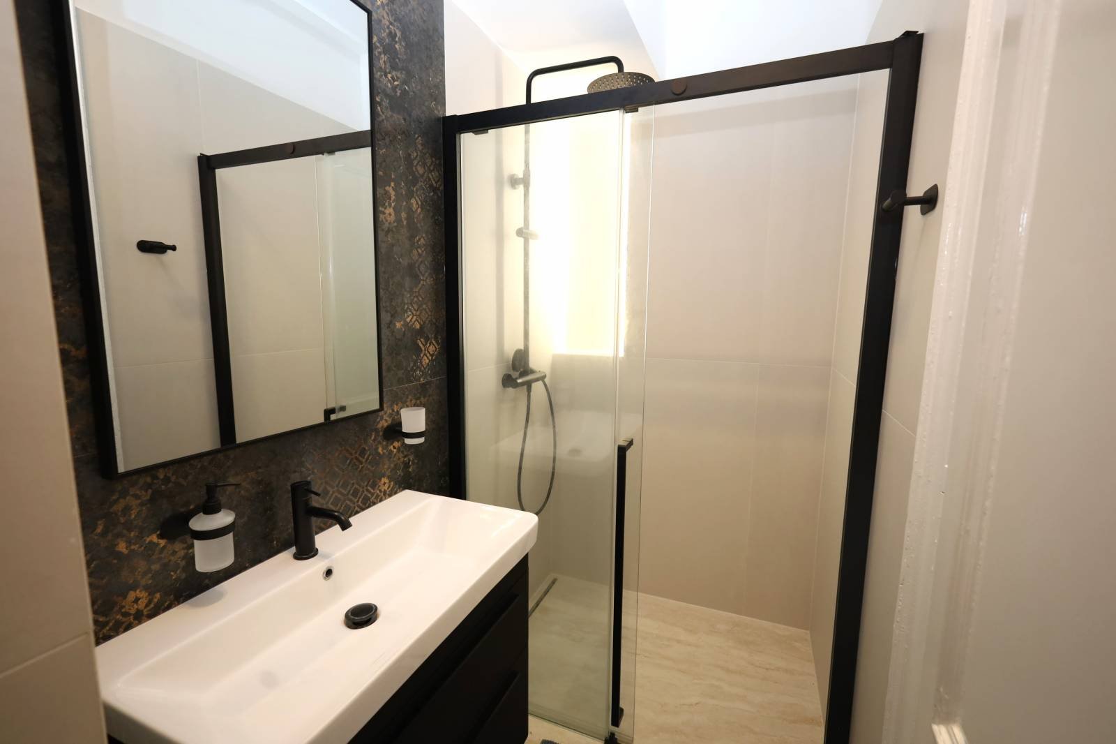 626936 - Wohnung in Šibenik