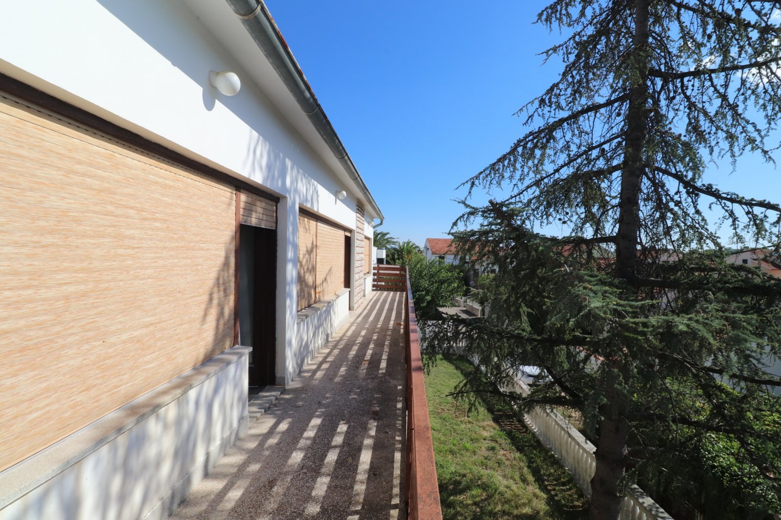 280073 - Villa in Vodice