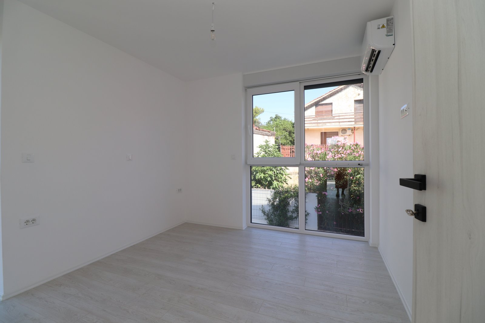 274491 - Villa in Tisno