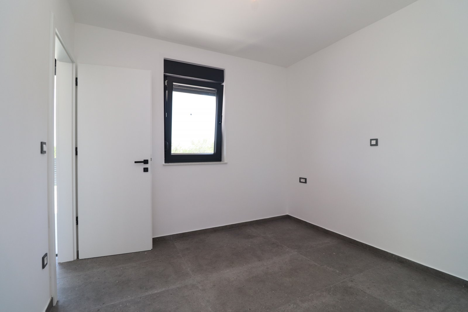 273712 - Wohnung in Murter