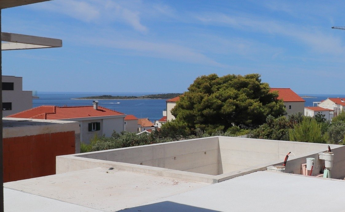 295439 - Villa in Primošten