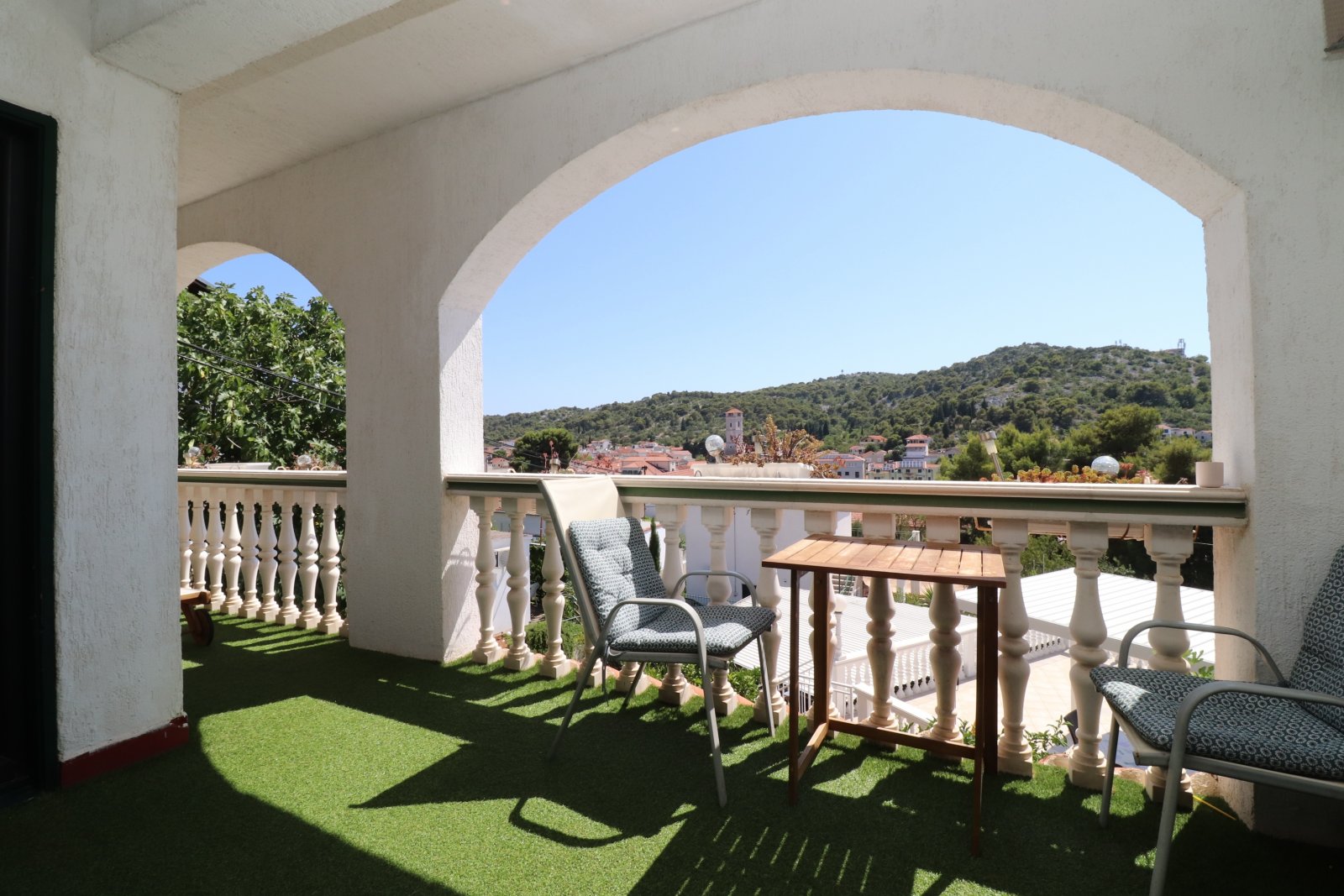 276057 - Wohnung in Tisno