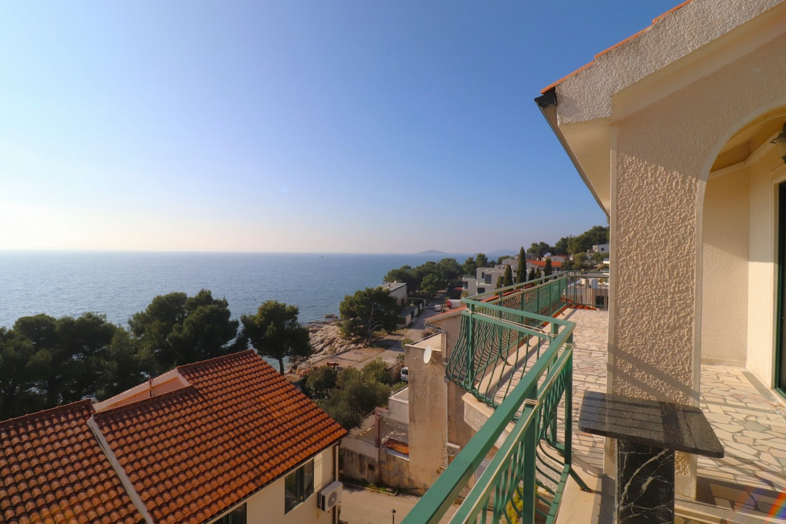 304155 - Villa in Murter