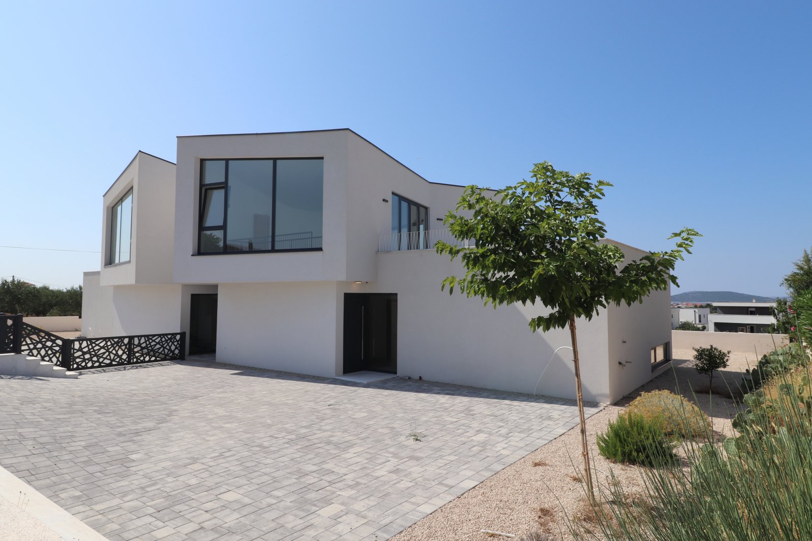 273912 - Villa in Vodice