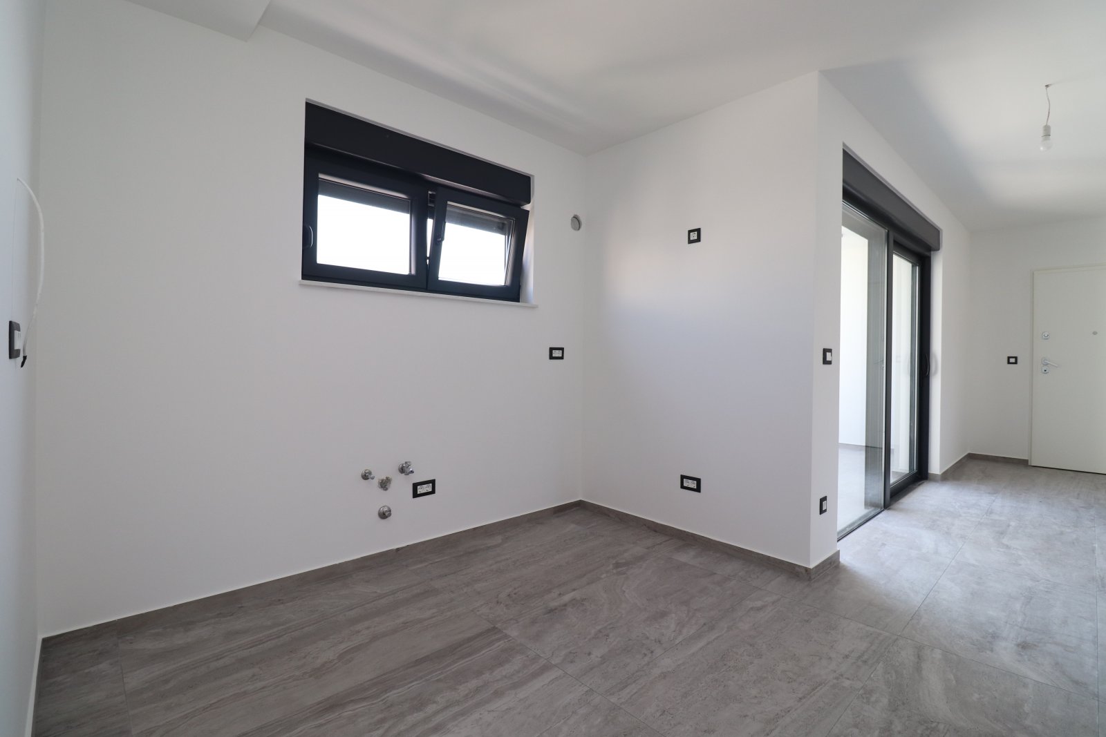 273700 - Wohnung in Murter