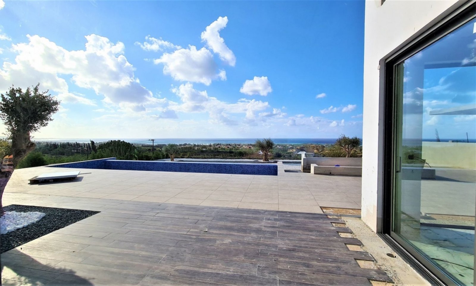 Fantastic Brand New Villa in Pegeia Available for Sale,
Luxury Modern High Quality for sale 4 Bedrooms, 4 Bathrooms.
350m2 covered, 1000m2 plot,