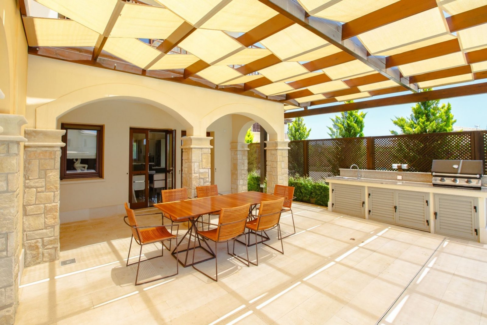 Villa for sale in Aphrodite Hills Koukila in Paphos
Beautiful 3 bedroom villa, south-facing site offering fabulous sea views and is just a short strol