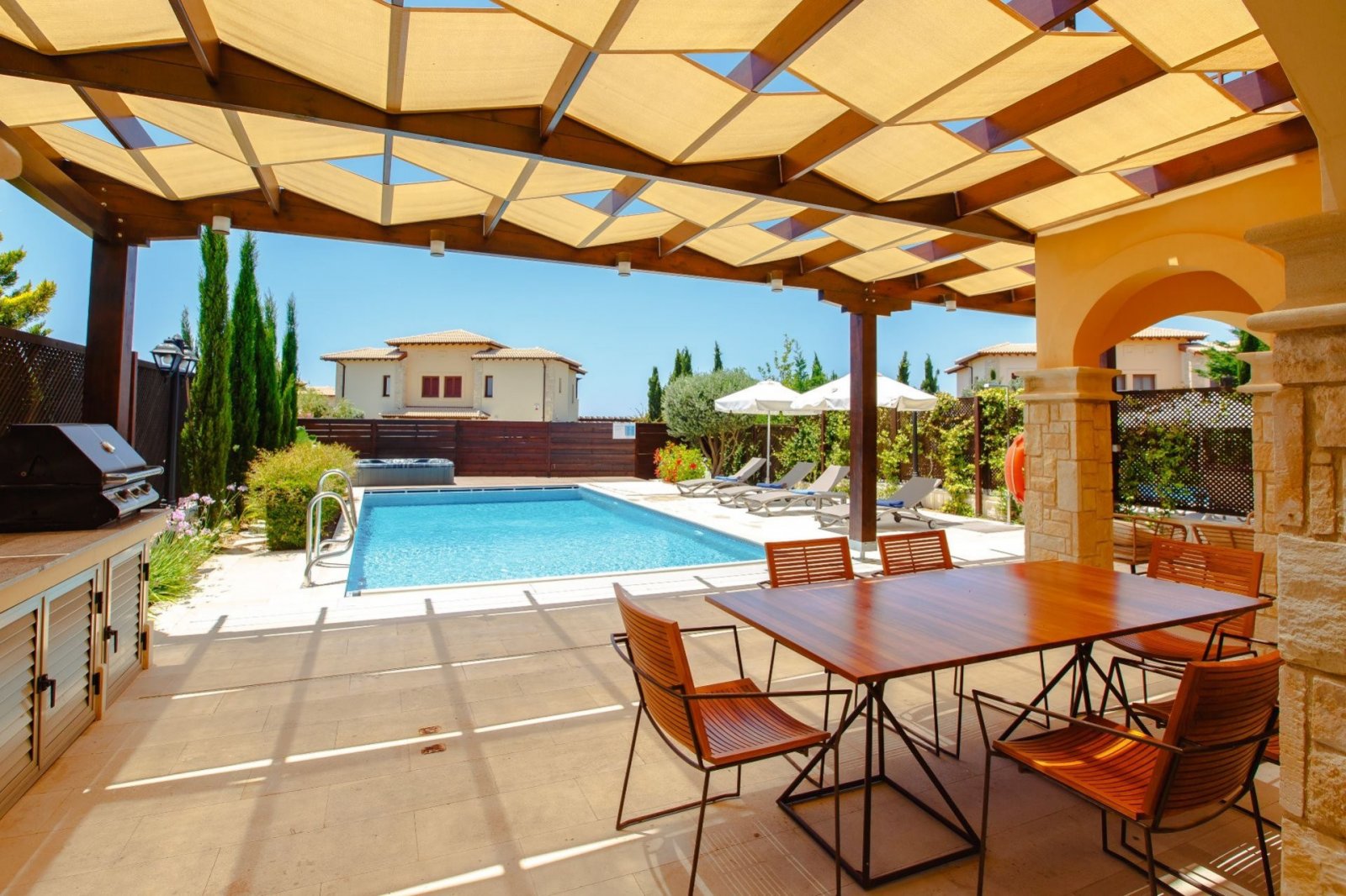 Villa for sale in Aphrodite Hills Koukila in Paphos
Beautiful 3 bedroom villa, south-facing site offering fabulous sea views and is just a short strol