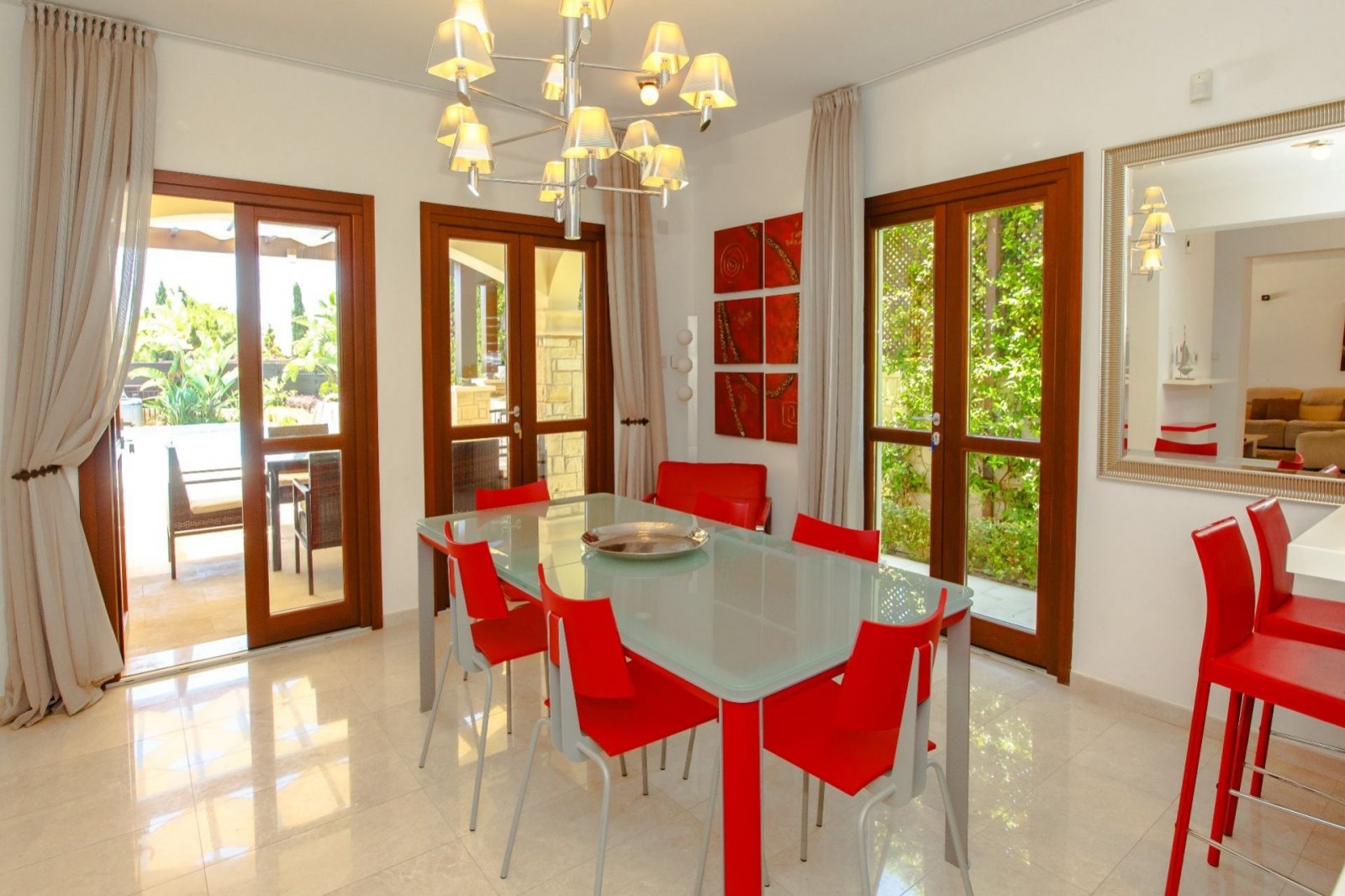Villa for sale in Aphrodite Hills Koukila in Paphos
Beautiful 3 bedroom villa, south-facing site offering fabulous sea views and is just a short strol