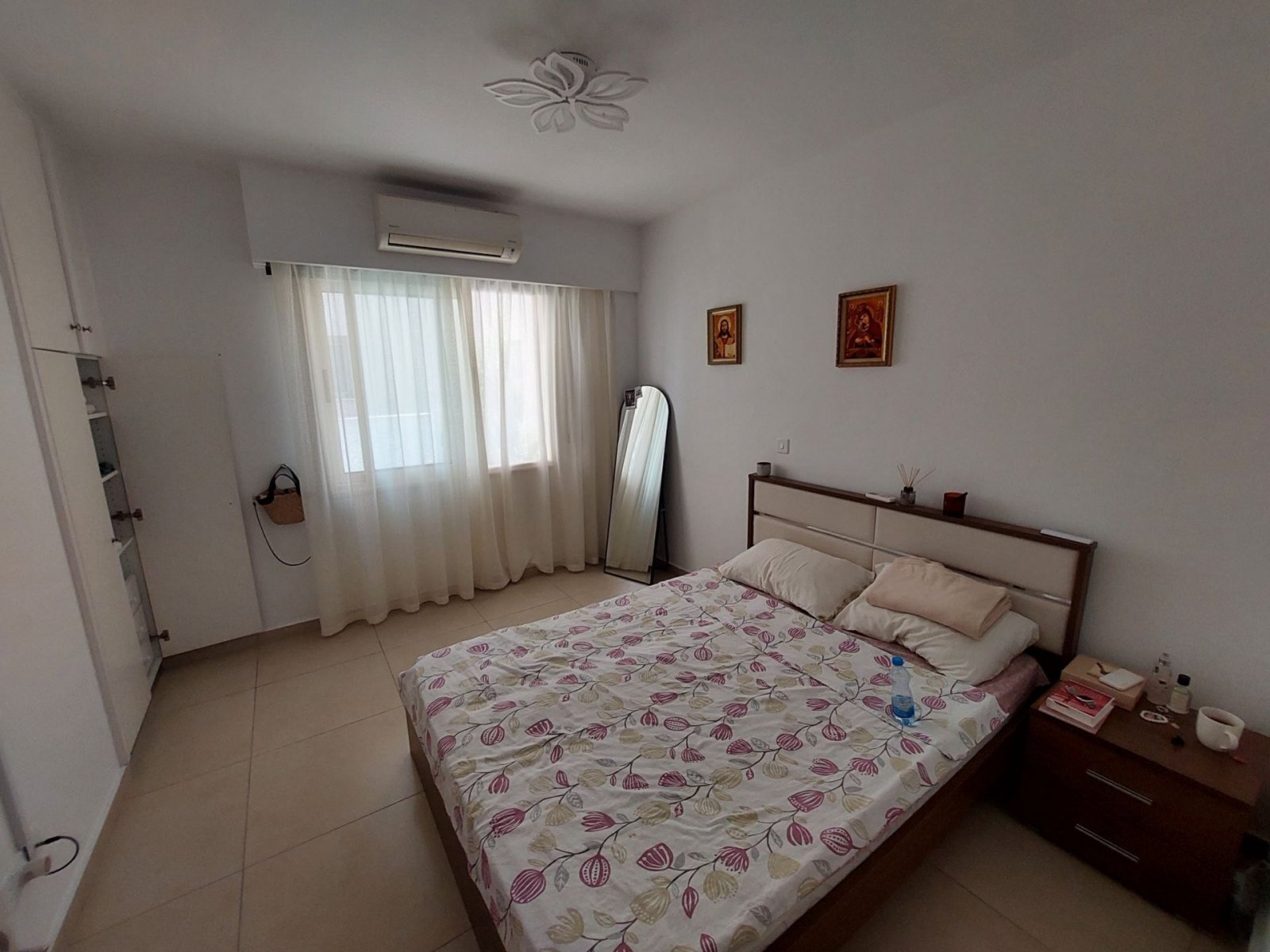 3 Bedrooms 2 bathrooms Apartment on 1st floor, fully furnished and equipped, communal swimming pool,  lift, storage,  parking space, facilities of Ely