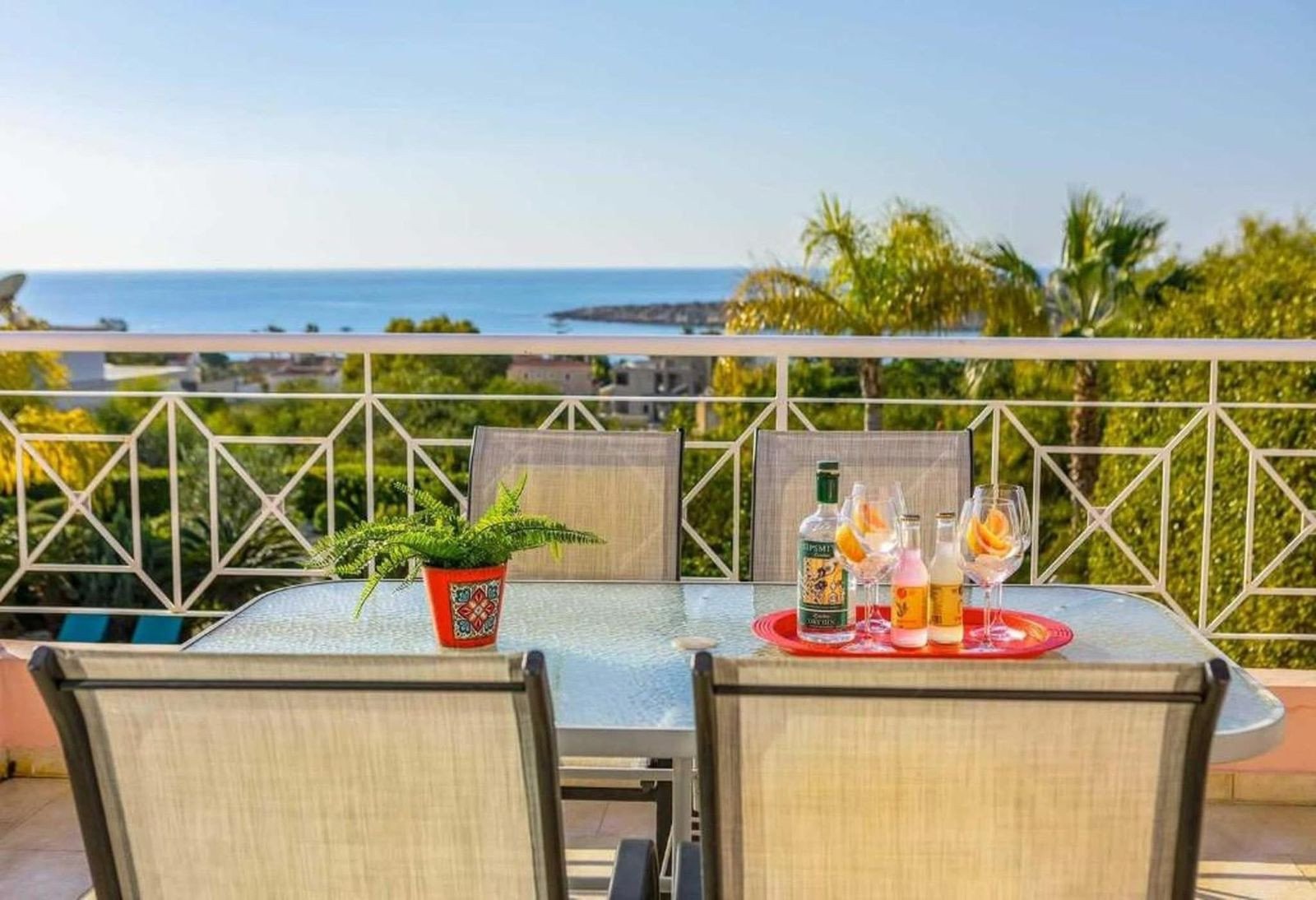 Luxury 4 Bedroom Villa for Sale in Coral Bay, Paphos
A rare opportunity to purchase a spacious four-bedroom villa in Coral Bay, Paphos, one of the mo