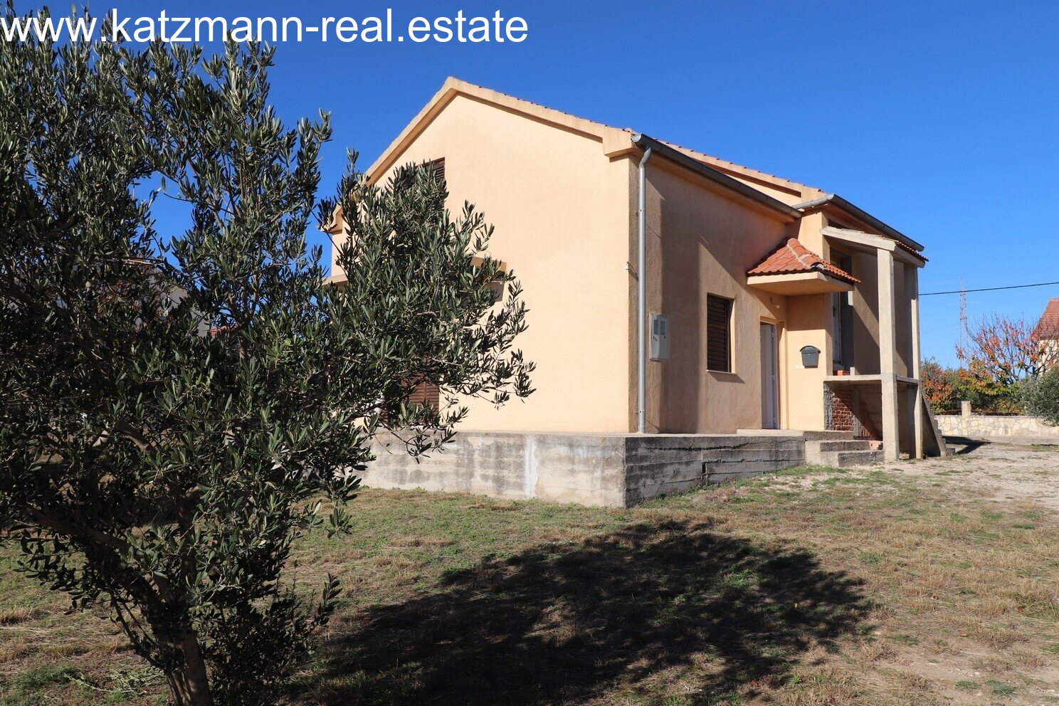 Einfamilienhaus in ruhiger Lage von Benkovac