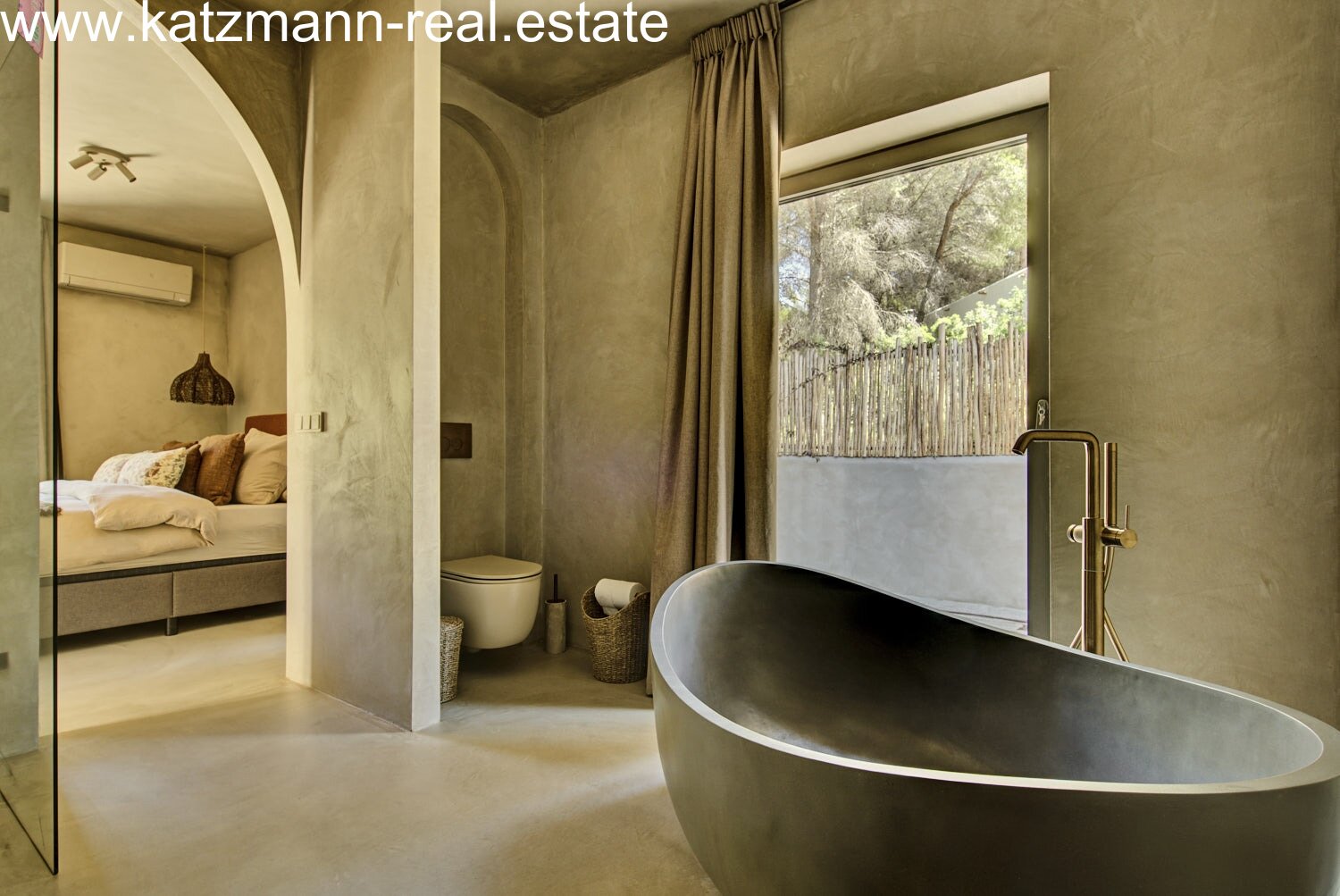 Yin Yang – Villa in Can Furnet