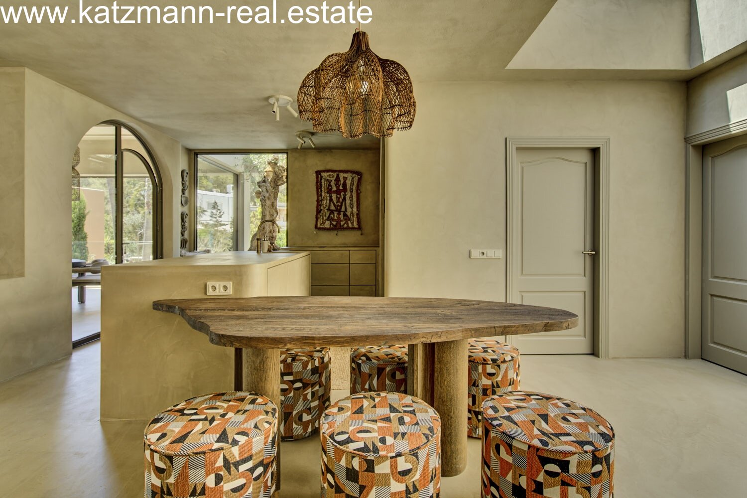 Yin Yang – Villa in Can Furnet