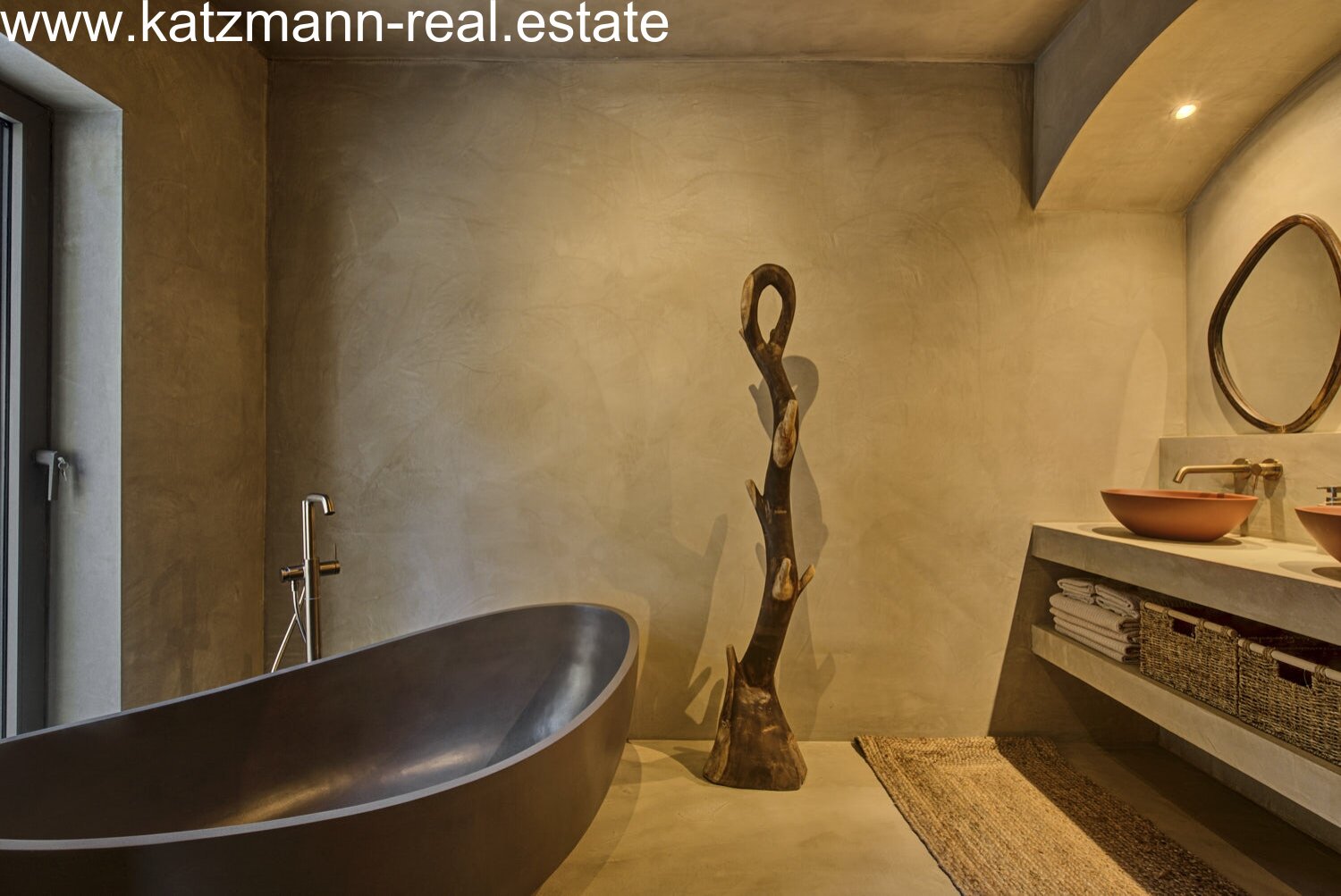 Yin Yang – Villa in Can Furnet