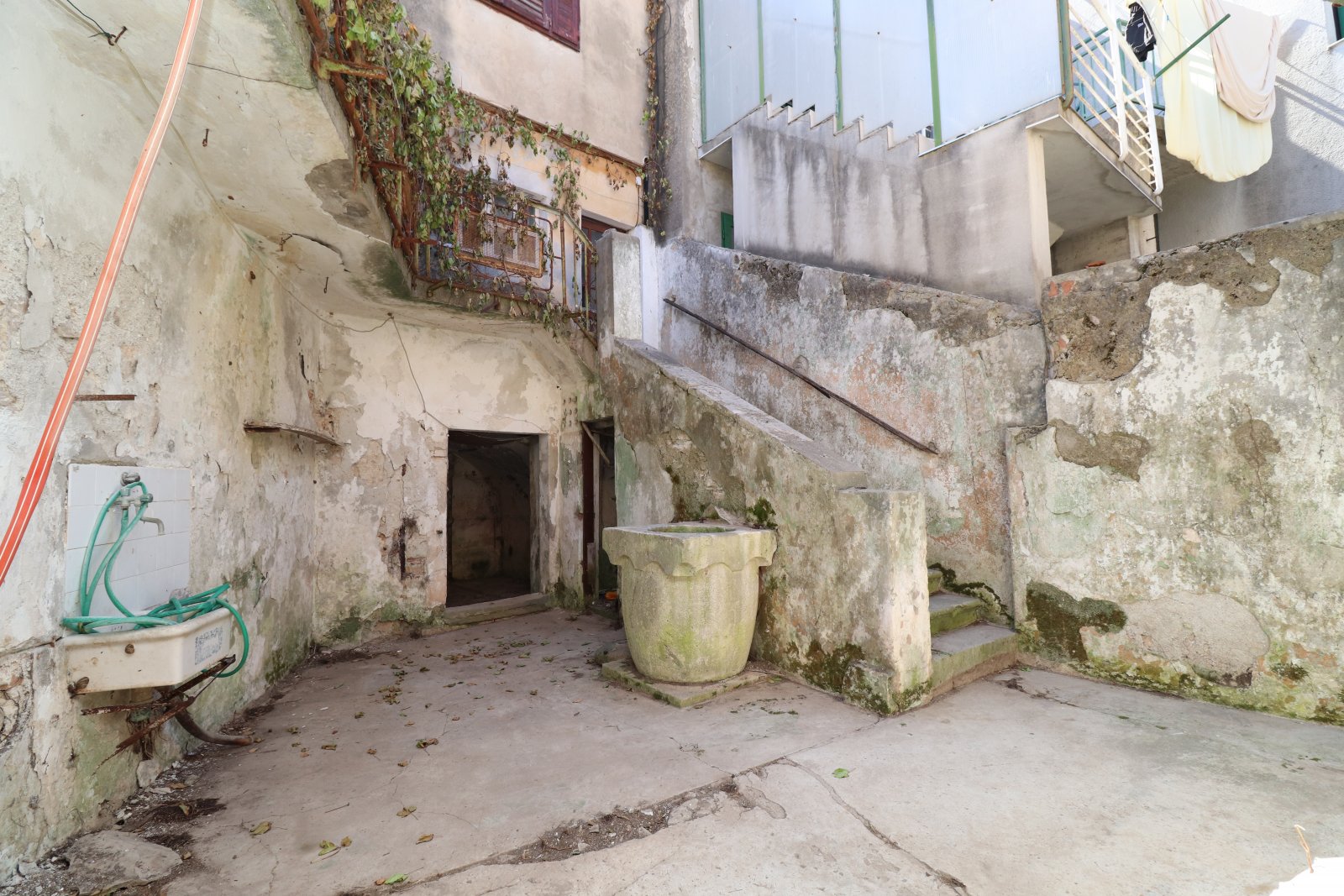 274250 - Villa in Vodice