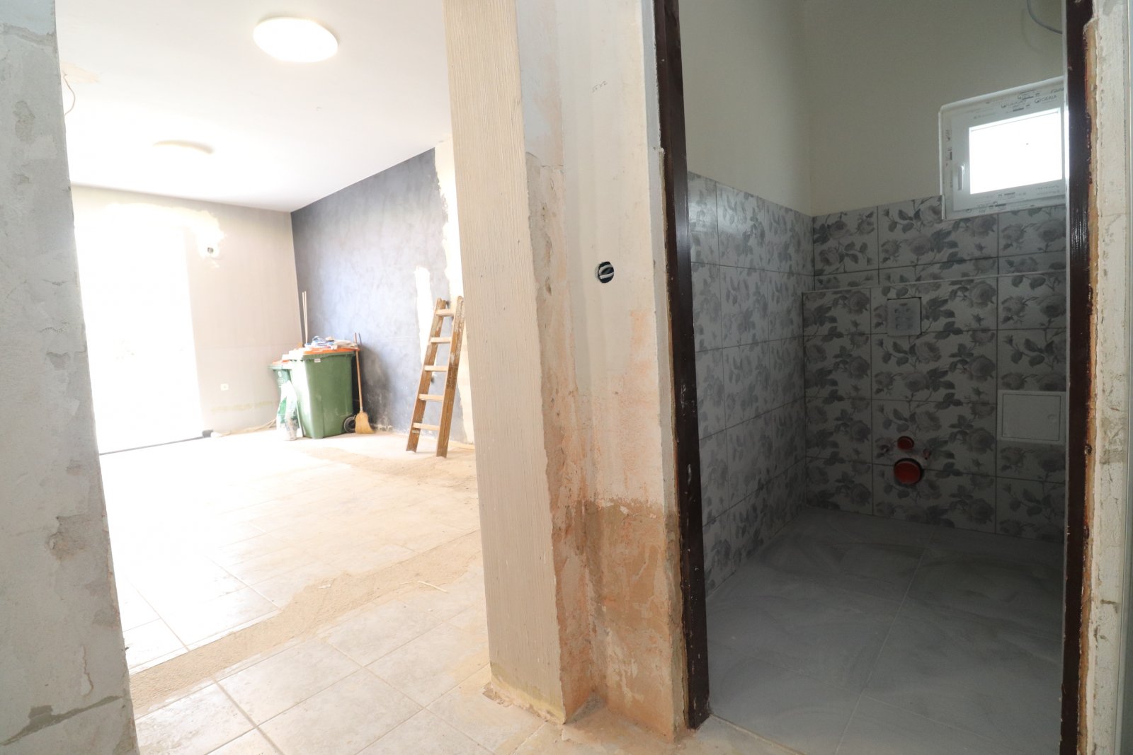 302035 - Commercial in Vodice