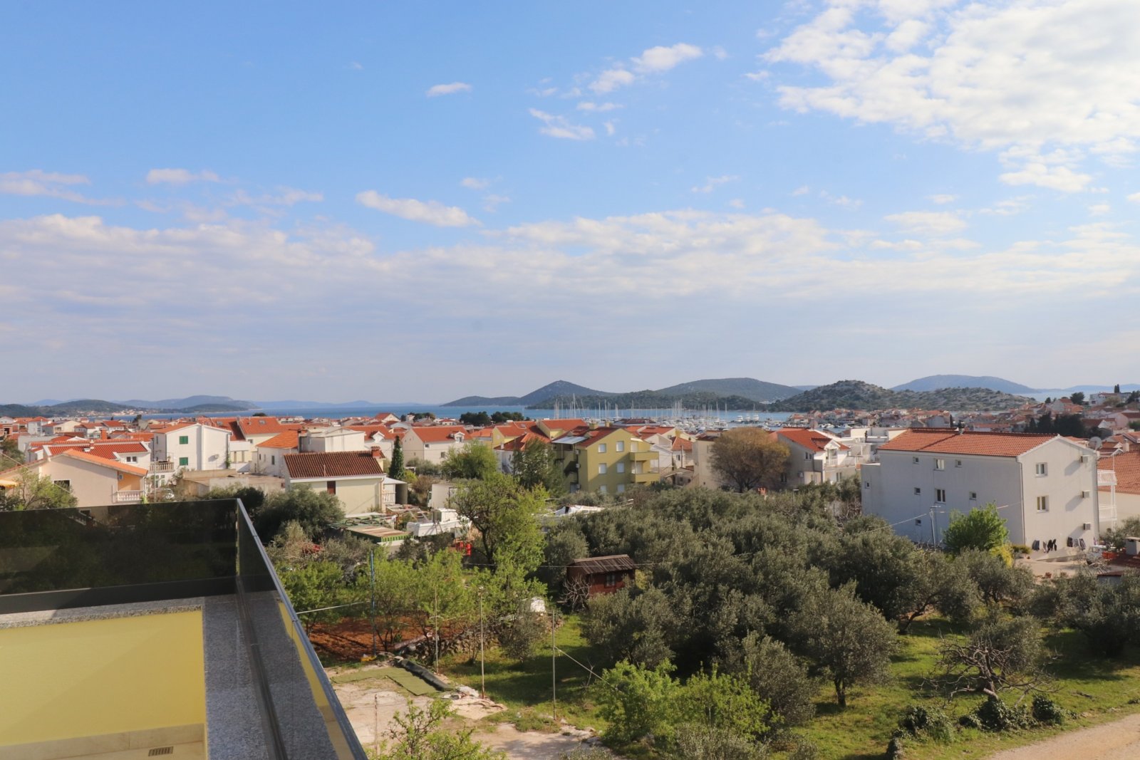 277086 - Villa in Tribunj