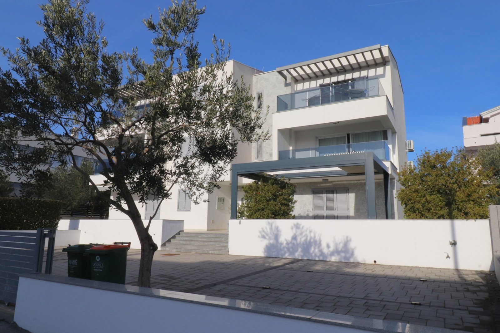 288986 - Villa in Vodice