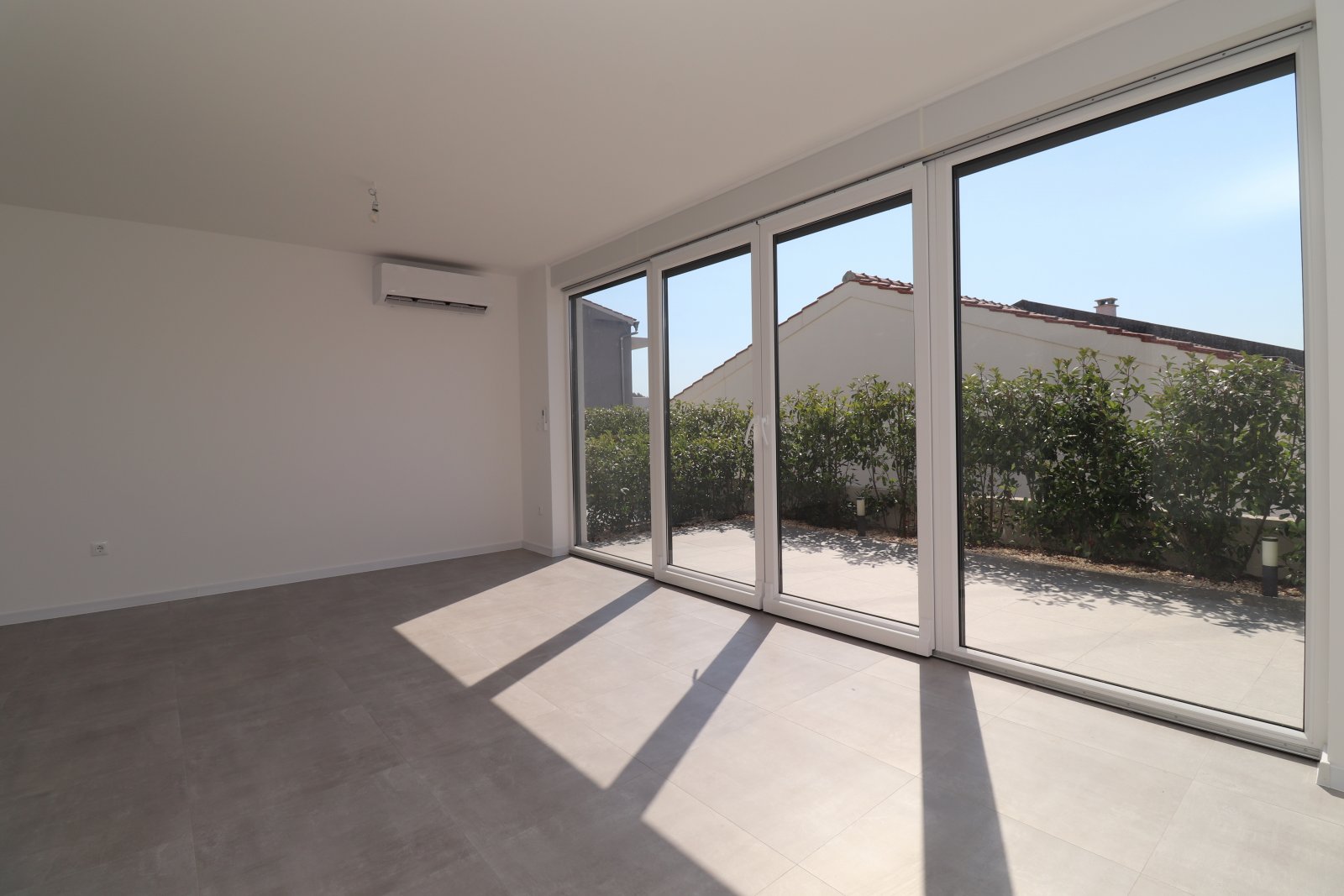 274491 - Villa in Tisno