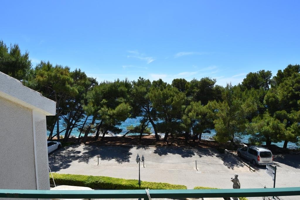 303810 - Villa in Murter