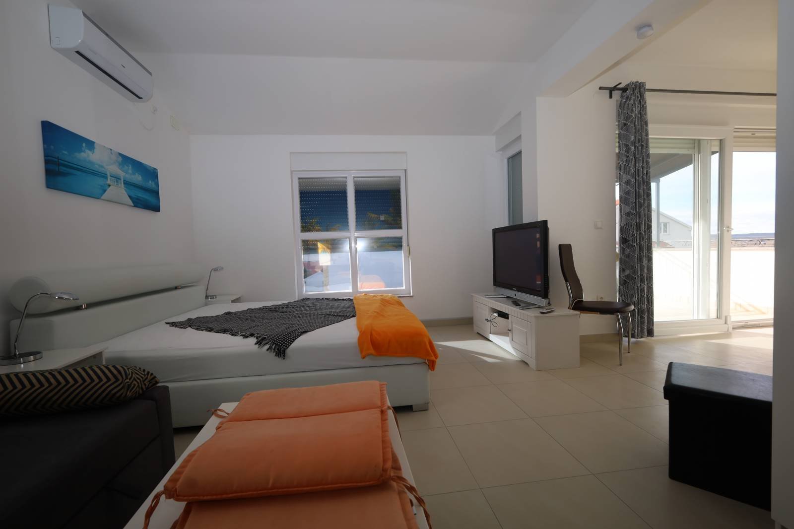 650060 - Villa in Polača