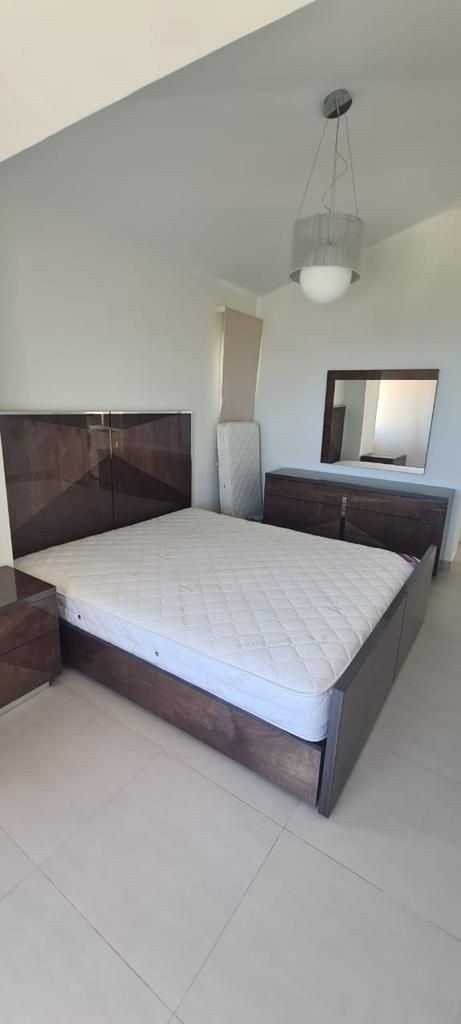 Beatifull villa in Tala offering panoramic sea views
Five bedrooms on suite
Underfloor heating
Heating panels at the walls
Fully equipped kitche