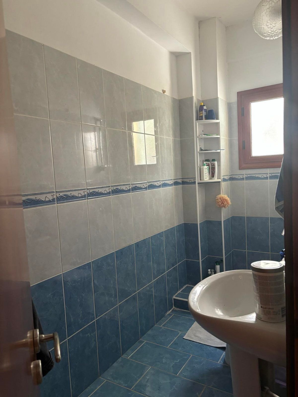 For sale is this charming detached villa located in the tranquil area of Timi. With a generous internal space of 184 m2, this home offers ample room f