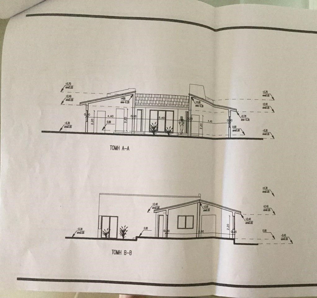 Villa in Paphos, Coral Bay, only 100m from the beach.
The House is Leasehold but as of 2018, the owner can buy the freehold.
This Bungalow it is just