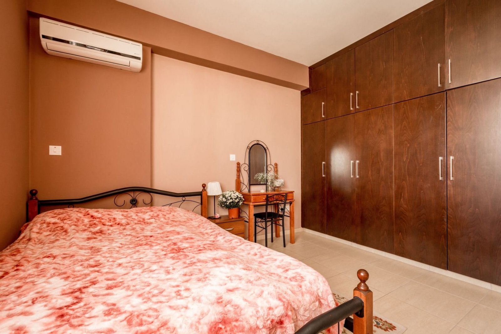 For sale is a spacious Top Floor three Bedroom Resale apartment located in the vibrant center of Paphos. This top-floor residence offers an internal s