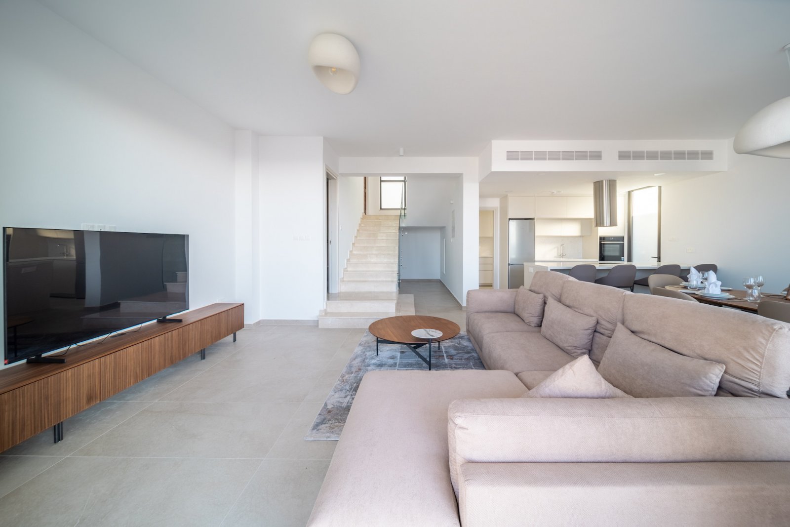 For Sale New Lxury Villa with Panoramic Sea Views in Chloraka Hills villa No. 3
A new development in the Chloraka area of Paphos. With amazing sea vie